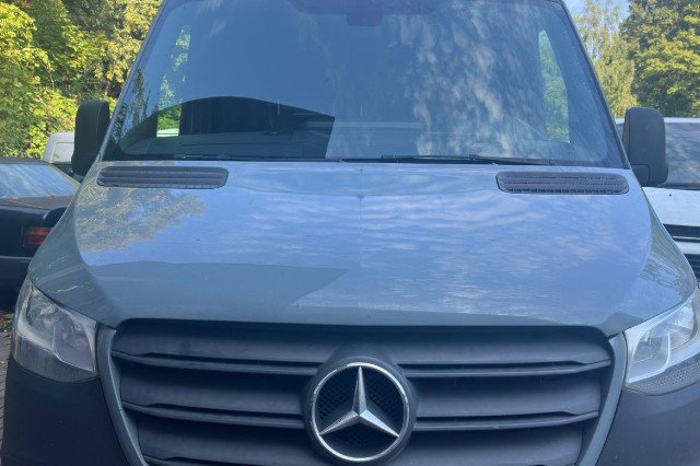 scheibendoktor-hamburg-wilhelmsburg-mitte-mercedes-reperatur-austausch-frontscheibe