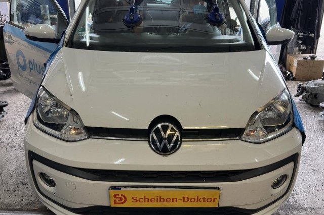 leasing-fahrzeug-scheibendoktor-hamburg-mitte-wilhelmsburg-frontscheibe